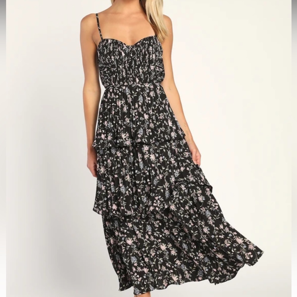 Lulu's Dress Women Small Cascading Crush Black Floral Bustier Tiered NWT Party